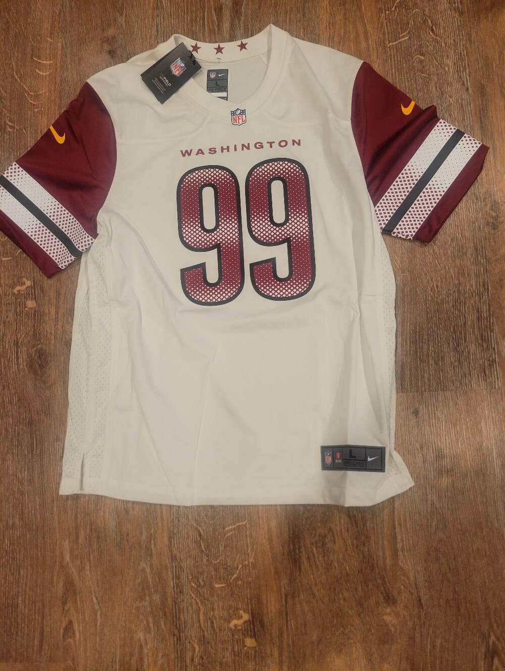 NWT Mens (L) Nike Authentic Washington Commanders Football Jersey #99 Stitched